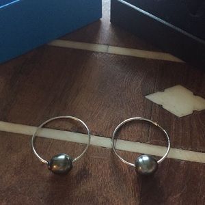 Honora grey pearl hoop earrings